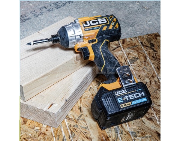 Акумуляторний гвинтоверт JCB Tools JCB-18BLID-B-E Акумуляторний гвинтоверт JCB Tools JCB-18BLID-B-E
