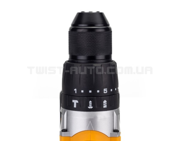 Акумуляторний дриль-шуруповерт з комлектом JCB Tools JCB-18CD-2XB-E