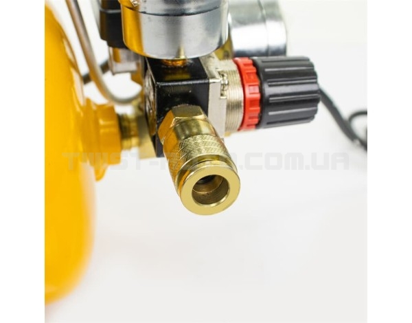 Компресор повітряний JCB Tools 6л JCB-21-AC6 Компресор повітряний JCB Tools 6л JCB-21-AC6