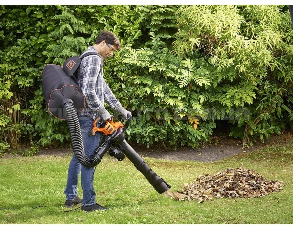 Садовий пилосос електричний BLACK+DECKER BEBLV300 Садовий пилосос електричний BLACK+DECKER BEBLV300