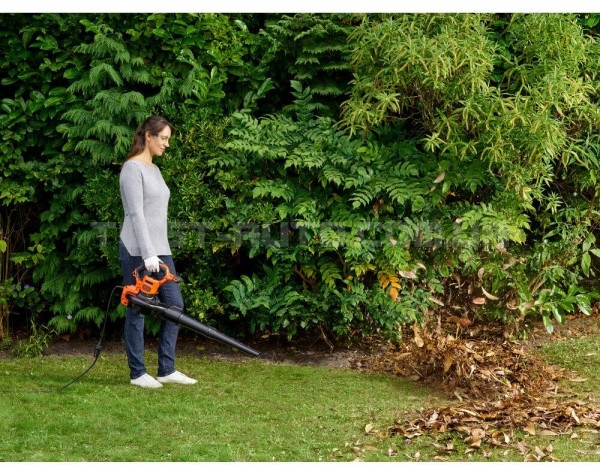 Садовий пилосос електричний BLACK+DECKER BEBLV301 Садовий пилосос електричний BLACK+DECKER BEBLV301