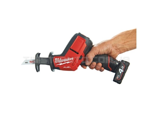 Пила сабельная аккумуляторная M12 C12 HZ-202С (ЗУ+2акум.Х2Ач+кейс) MILWAUKEE 4933441195