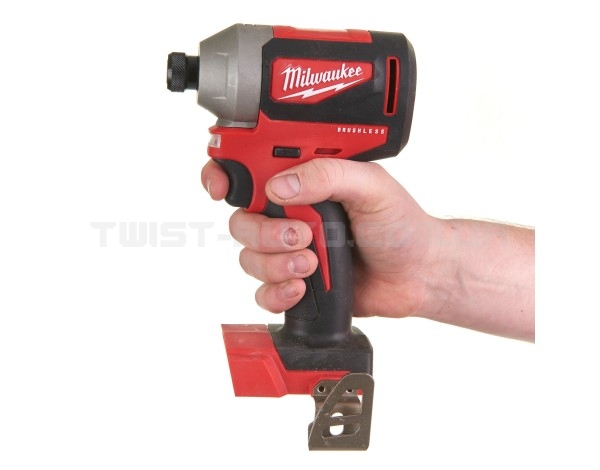 Гайкокрут акумуляторний безщітковий 1/4" HEX MILWAUKEE M18 CBLID-0 180Нм