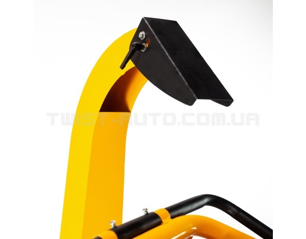 Подрібнювач гілок бензиновий JCB Tools JCB-CH120P Подрібнювач гілок бензиновий JCB Tools JCB-CH120P