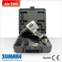 Пневмогайковерт 1/2" (542 Нм)  с набором ударных головок  Sumake ST-5549K