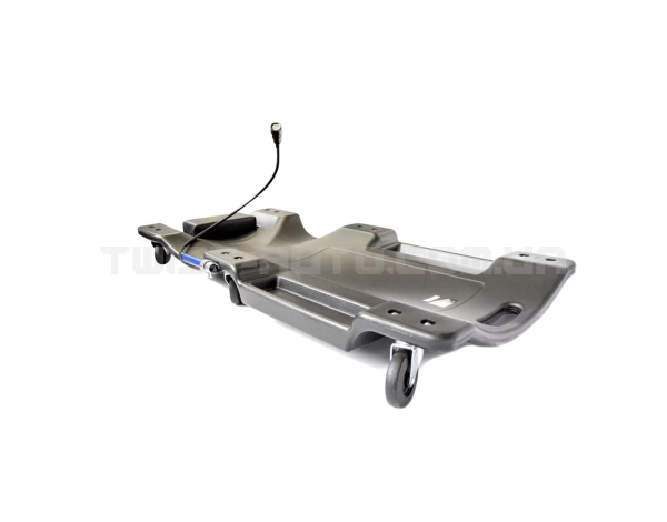 Лежак пластиковий підкатний на 6-ти колесах з ліхтарем на гнучкому подовжувачі 40'' (1050х490х95мм) ROCKFORCE RF-TRH6802-1 Лежак пластиковий підкатний на 6-ти колесах з ліхтарем на гнучкому подовжувачі 40'' (1050х490х95мм) ROCKFORCE RF-TRH6802-1