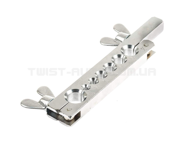 Набір для розвальцювання трубок 1/2"/1/4" і метрика 6-10 мм 9 ел. Falcon F10207 Набір для розвальцювання трубок 1/2"/1/4" і метрика 6-10 мм 9 ел. Falcon F10207