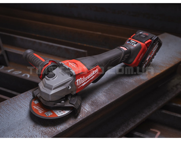 Шліфмашина кутова акумуляторна безщіткова Ø125 мм M18 FHSAGO125VXPDB2-0X MILWAUKEE 4933493419
