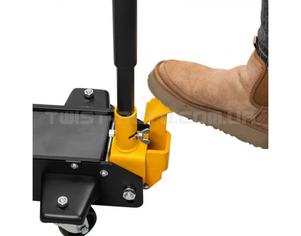 Домкрат підкатний гідравлічний двопоршневий 3 т 140-525мм CB Tools JCB T830028 Домкрат підкатний гідравлічний двопоршневий 3 т 140-525мм CB Tools JCB T830028