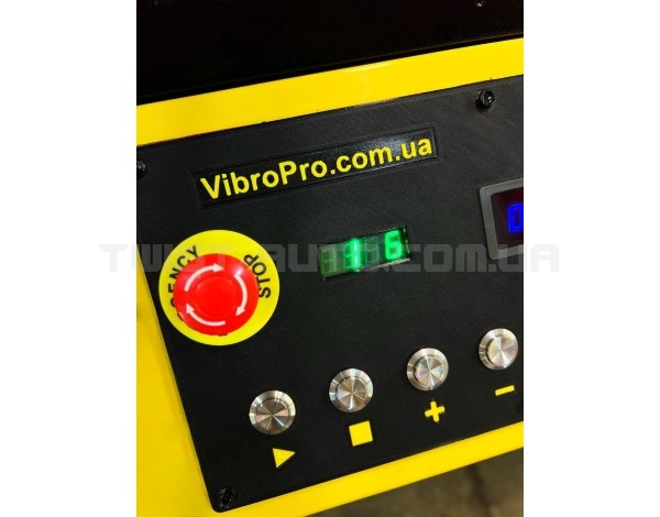 Вібростенд для діагностики підвіски автомобілів VIBRO-PRO2000 Вібростенд для діагностики підвіски автомобілів VIBRO-PRO2000